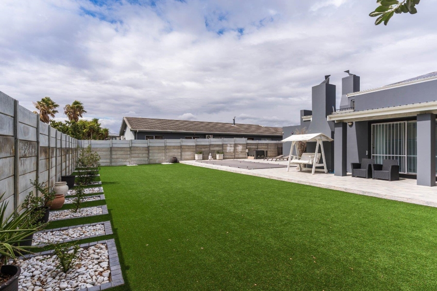 4 Bedroom Property for Sale in Milnerton Ridge Western Cape